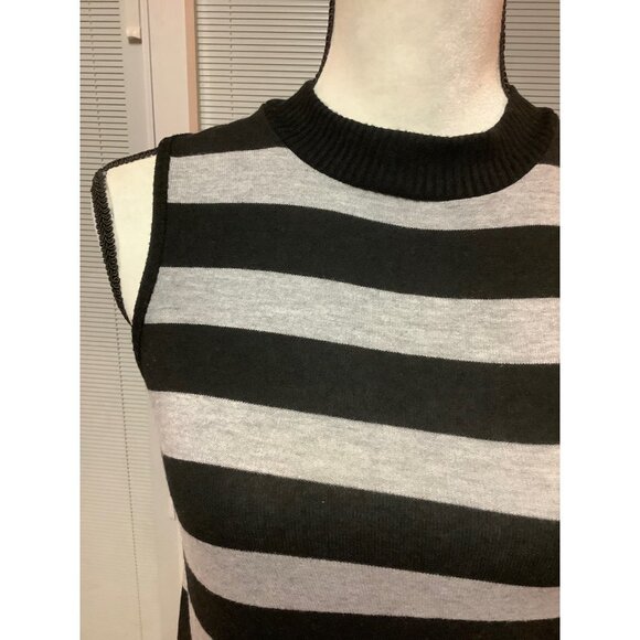 Red Haute Grey & Black Striped Tank — NWT — SMALL - Picture 4 of 7